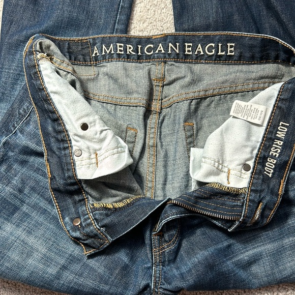 🦅🦅🦅 American Eagle Low Rise Boot Cut - Picture 2 of 3